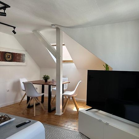 Schoenes City-Apartment Mit 2 Schlafzimmer, Parkplatz, Ruhig Und Hell, D46-Dg Oldenburg Exteriör bild